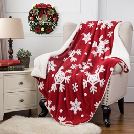 Bedsure Weihnachten Kuscheldecke 150x200cm Flauschige Decke mit Rot/Weiß Schneeflocke Muster - Hochwertige Weiche Warme Fleecedecke aus Microfaser für Winter Dekoration - 1